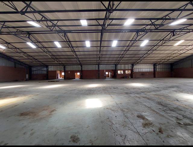 2,400M² WORKSHOP TO LET IN FAIRLEADS